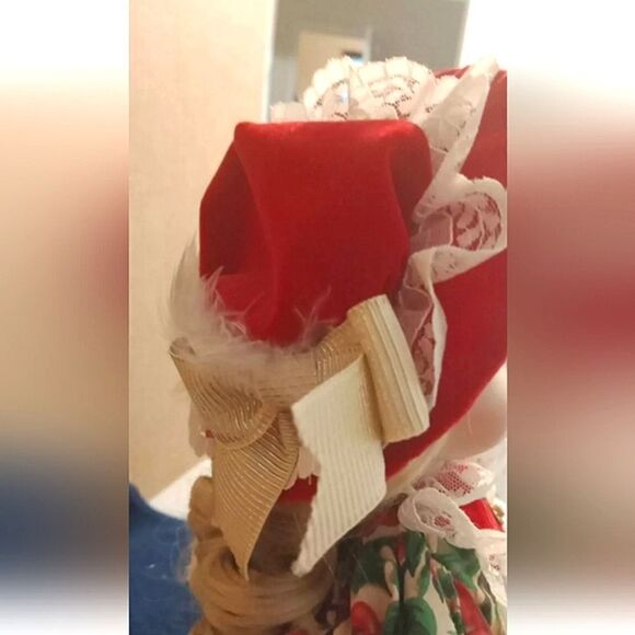 The Heritage Mint Ltd. Collection Christmas Porcelain Doll 16" - No Box NWOT - Picture 3 of 5